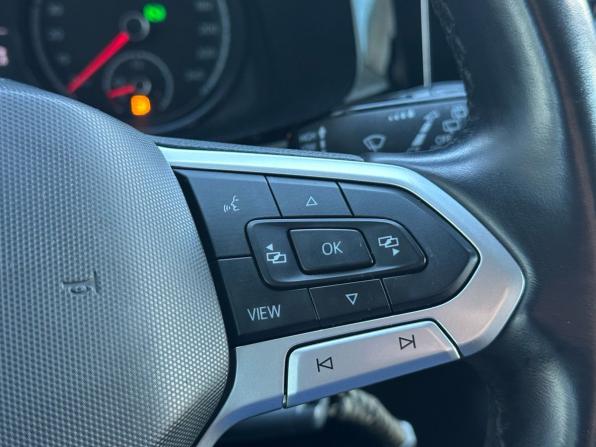 Volkswagen Multivan T6 Рестайлинг с пробегом 2021 года, цена 4 669 000 рублей, 158816 км, минивэн, Автокод Объявления