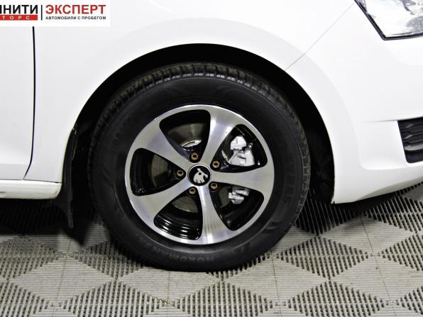 Skoda Rapid I с пробегом 2017 года, цена 1 097 000 рублей, 172212 км, лифтбек, Автокод Объявления