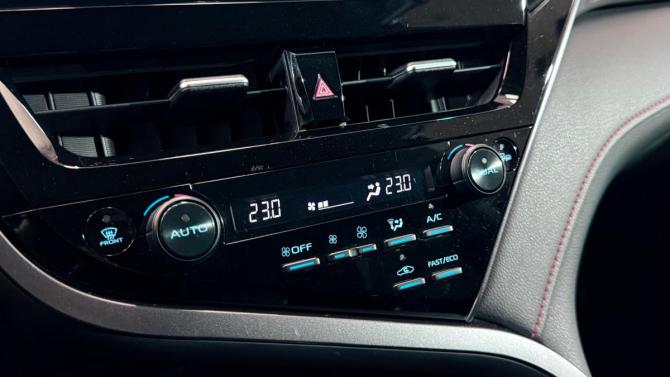 Toyota Camry VIII (XV70) Рестайлинг с пробегом 2021 года, цена 3 590 000 рублей, 71000 км, седан, Автокод Объявления