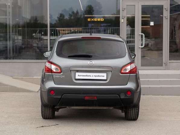 Nissan Qashqai II с пробегом 2013 года, цена 940 000 рублей, 251562 км, внедорожник, Автокод Объявления