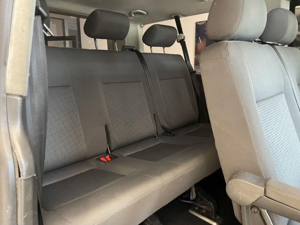 Volkswagen Caravelle T5 с пробегом 2008 года, цена 900 000 рублей, 333681 км, минивэн, Автокод Объявления