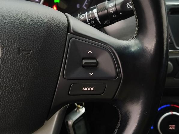 Kia Rio III с пробегом 2013 года, цена 965 000 рублей, 72842 км, хэтчбек, Автокод Объявления