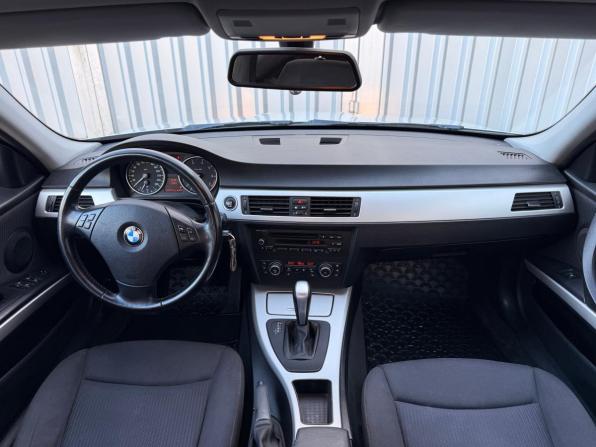 BMW 3 серии V (E90/E91/E92/E93) Рестайлинг с пробегом 2011 года, цена 999 000 рублей, 200572 км, седан, Автокод Объявления