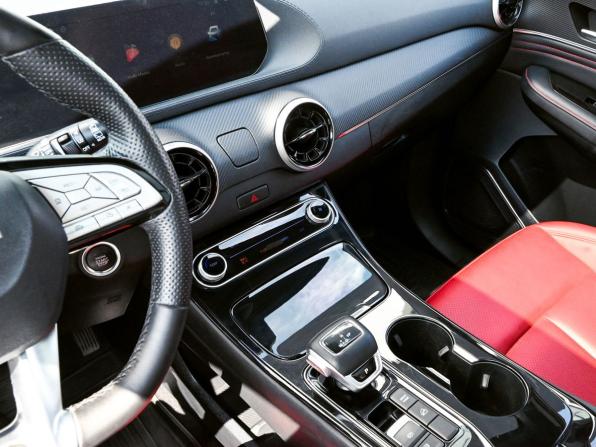 Forthing T5 EVO с пробегом 2021 года, цена 1 849 000 рублей, 63000 км, внедорожник, Автокод Объявления