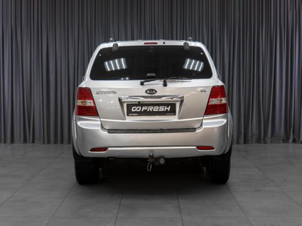 Kia Sorento I Рестайлинг с пробегом 2008 года, цена 899 000 рублей, 271689 км, внедорожник, Автокод Объявления