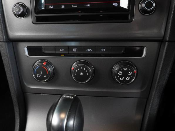 Volkswagen Golf VII с пробегом 2013 года, цена 1 245 000 рублей, 75046 км, хэтчбек, Автокод Объявления