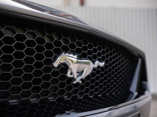 Ford Mustang VI Рестайлинг с пробегом 2021 года, цена 5 025 000 рублей, 54663 км, купе, Автокод Объявления
