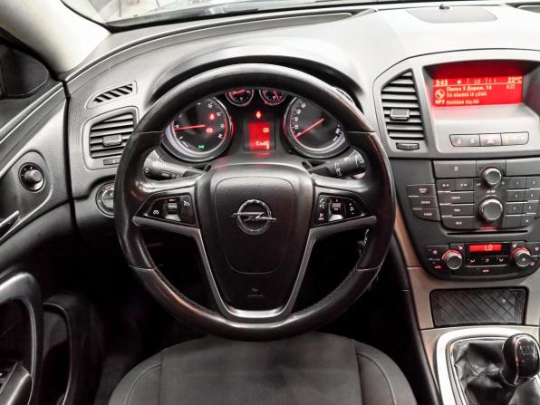 Opel Insignia I с пробегом 2013 года, цена 910 000 рублей, 203995 км, седан, Автокод Объявления