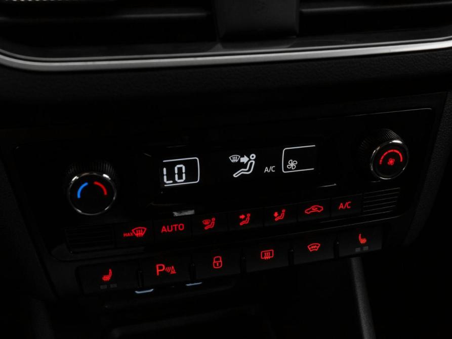 Volkswagen Polo VI Москва  - изображение 21