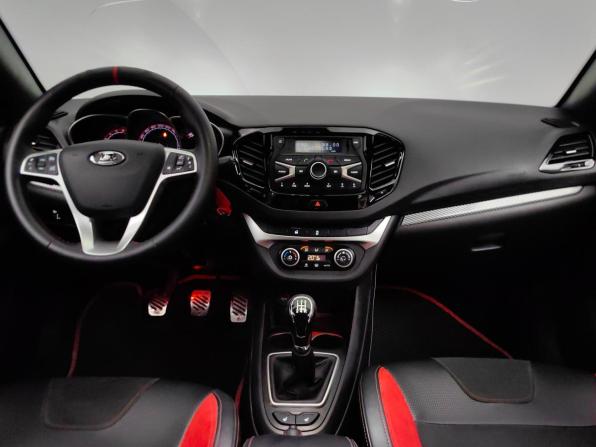 Lada (ВАЗ) Vesta I с пробегом 2019 года, цена 1 045 000 рублей, 131790 км, седан, Автокод Объявления
