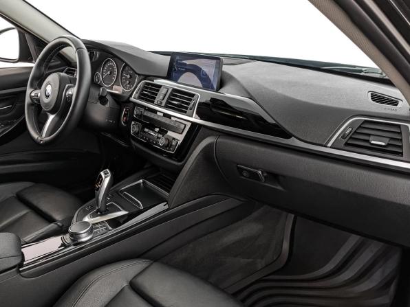 BMW 3 серии VI (F3x) Рестайлинг с пробегом 2018 года, цена 2 690 000 рублей, 99497 км, седан, Автокод Объявления