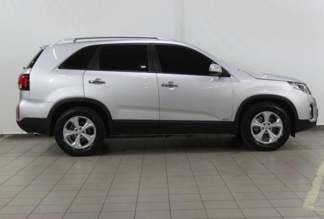 Kia Sorento II Рестайлинг с пробегом 2017 года, цена 2 150 000 рублей, 111263 км, внедорожник, Автокод Объявления