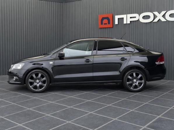 Volkswagen Polo V с пробегом 2014 года, цена 957 000 рублей, 268000 км, седан, Автокод Объявления