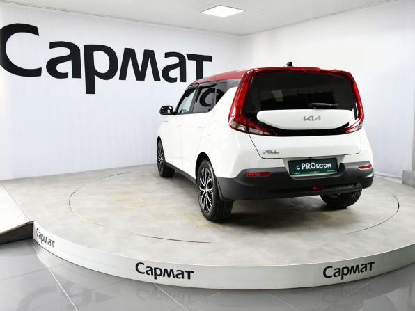 Kia Soul III с пробегом 2022 года, цена 1 897 000 рублей, 124156 км, хэтчбек, Автокод Объявления