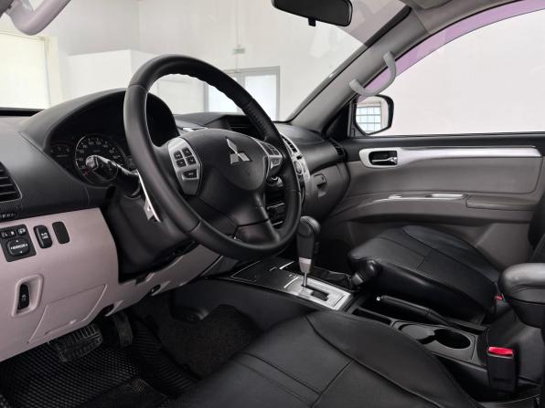 Mitsubishi Pajero Sport II с пробегом 2013 года, цена 1 800 000 рублей, 234600 км, внедорожник, Автокод Объявления