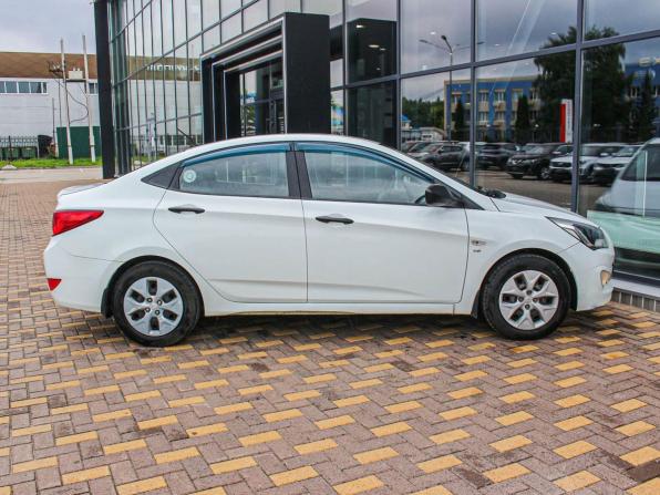 Hyundai Solaris I Рестайлинг с пробегом 2014 года, цена 730 400 рублей, 254935 км, седан, Автокод Объявления