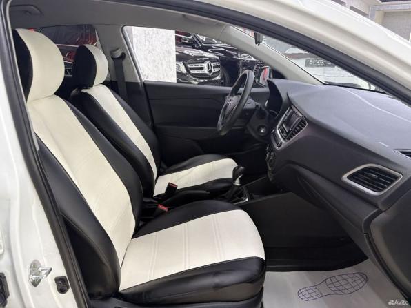 Hyundai Solaris II с пробегом 2017 года, цена 1 195 000 рублей, 108048 км, седан, Автокод Объявления