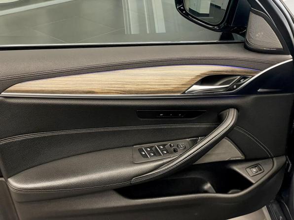 BMW 5 серии VII (G30/G31/G38) с пробегом 2019 года, цена 3 432 000 рублей, 149000 км, седан, Автокод Объявления