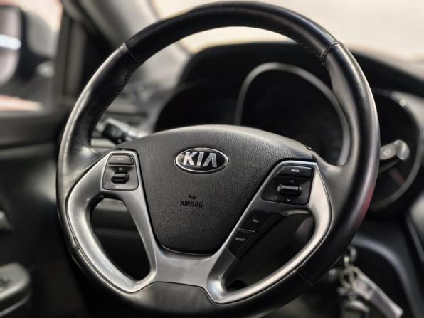 Kia Rio III Рестайлинг с пробегом 2015 года, цена 1 023 000 рублей, 167747 км, седан, Автокод Объявления