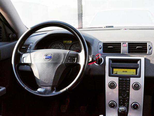 Volvo S40 II Рестайлинг с пробегом 2007 года, цена 599 000 рублей, 211582 км, седан, Автокод Объявления