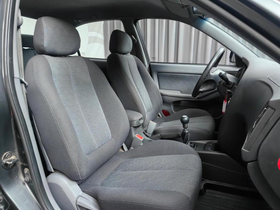 Hyundai Elantra III (XD2) Рестайлинг Москва  - изображение 8