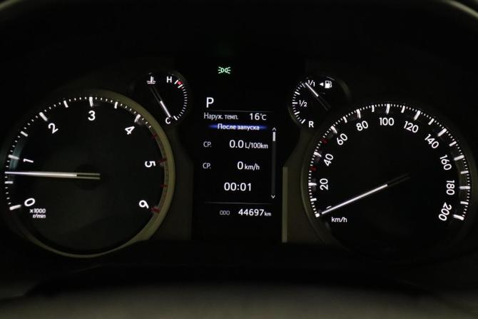 Toyota Land Cruiser Prado 150 Series Рестайлинг 3 с пробегом 2021 года, цена 6 799 000 рублей, 44697 км, внедорожник, Автокод Объявления