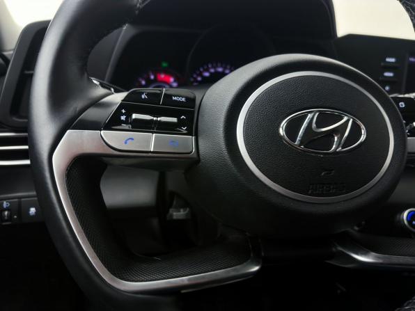 Hyundai Elantra VII (CN7) с пробегом 2021 года, цена 2 200 000 рублей, 26988 км, седан, Автокод Объявления