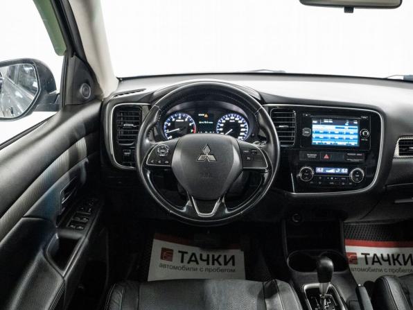 Mitsubishi Outlander III Рестайлинг с пробегом 2015 года, цена 1 750 000 рублей, 257923 км, внедорожник, Автокод Объявления