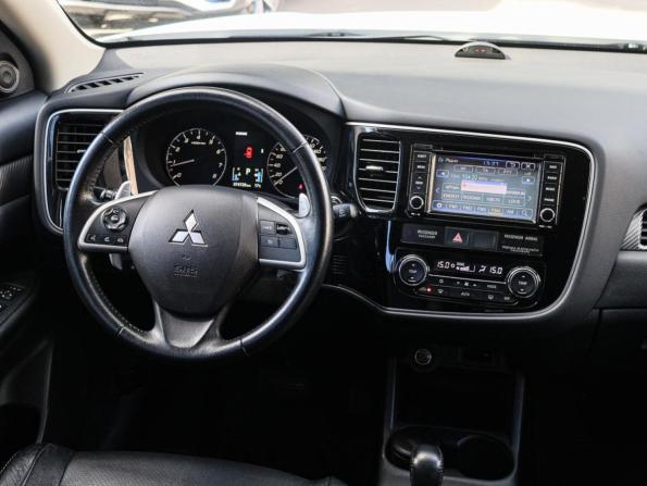 Mitsubishi Outlander III с пробегом 2013 года, цена 1 960 000 рублей, 75000 км, внедорожник, Автокод Объявления