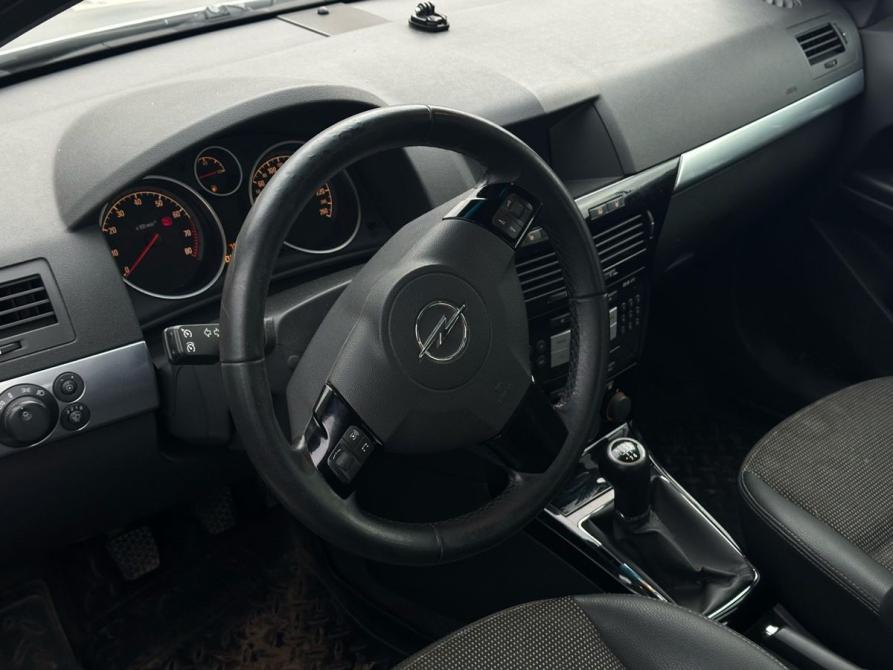 Opel Astra H Рестайлинг Санкт-Петербург  - изображение 6
