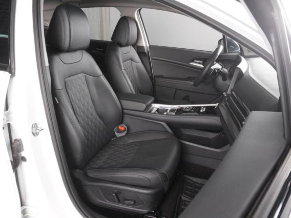 Kia Sportage V с пробегом 2024 года, цена 4 505 000 рублей, 4326 км, внедорожник, Автокод Объявления