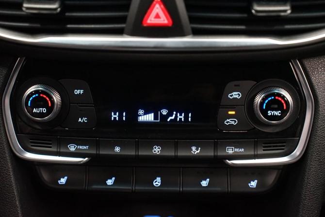 Hyundai Santa Fe IV с пробегом 2019 года, цена 3 099 000 рублей, 144000 км, внедорожник, Автокод Объявления
