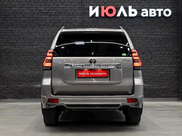Toyota Land Cruiser Prado 150 Series Рестайлинг 2 с пробегом 2019 года, цена 5 200 000 рублей, 88414 км, внедорожник, Автокод Объявления