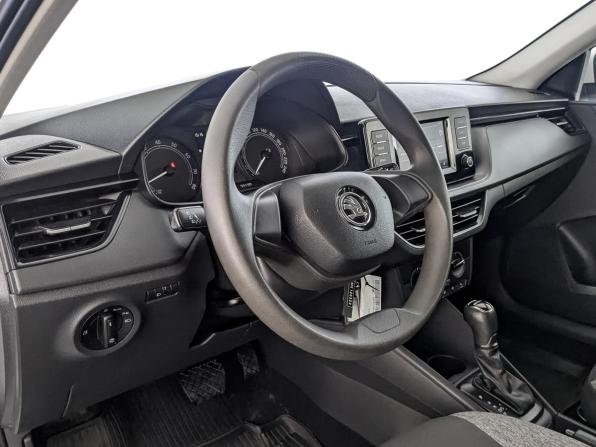 Skoda Rapid II с пробегом 2021 года, цена 1 220 000 рублей, 216592 км, лифтбек, Автокод Объявления
