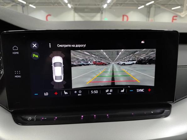 Skoda Octavia IV (A8) с пробегом 2021 года, цена 2 120 000 рублей, 129719 км, лифтбек, Автокод Объявления