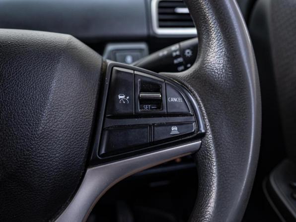 Suzuki Solio III с пробегом 2018 года, цена 1 080 000 рублей, 122768 км, микровэн, Автокод Объявления