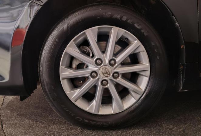 Toyota Camry VII (XV50) Рестайлинг с пробегом 2016 года, цена 1 700 000 рублей, 218625 км, седан, Автокод Объявления