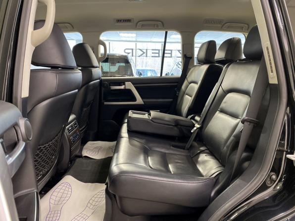 Toyota Land Cruiser 200 Series Рестайлинг 2 с пробегом 2016 года, цена 5 400 000 рублей, 198578 км, внедорожник, Автокод Объявления
