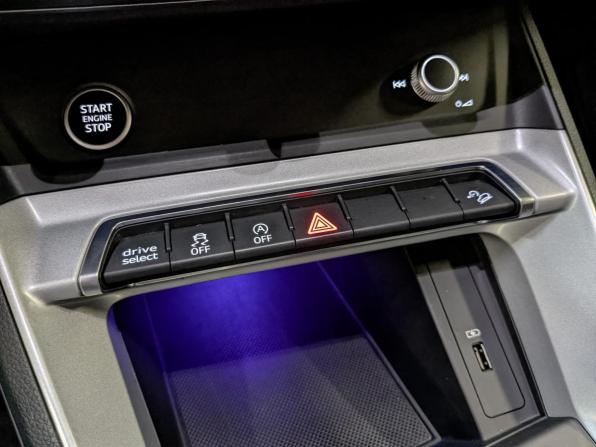 Audi Q3 Sportback II (F3) с пробегом 2020 года, цена 3 175 000 рублей, 106279 км, внедорожник, Автокод Объявления