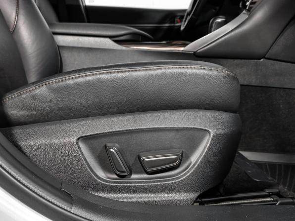 Toyota Camry VIII (XV70) с пробегом 2019 года, цена 2 490 000 рублей, 118650 км, седан, Автокод Объявления