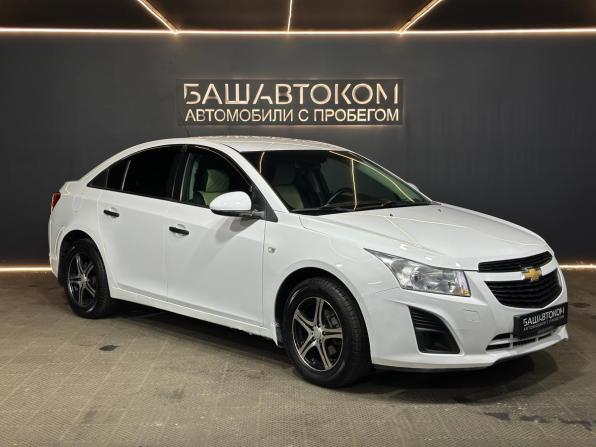 Chevrolet Cruze I Рестайлинг с пробегом 2013 года, цена 650 000 рублей, 233138 км, седан, Автокод Объявления