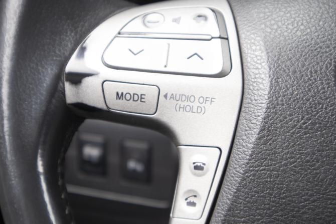Toyota Camry VI (XV40) Рестайлинг с пробегом 2010 года, цена 999 000 рублей, 335224 км, седан, Автокод Объявления