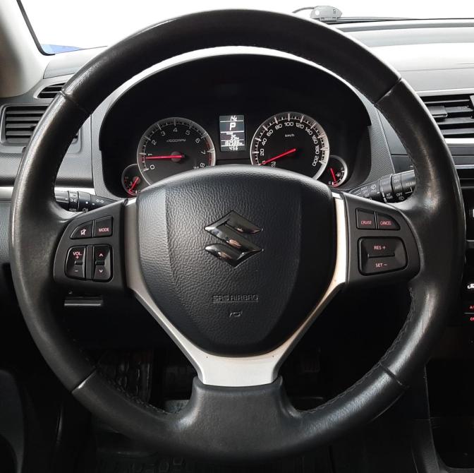 Suzuki Swift IV Москва  - изображение 14