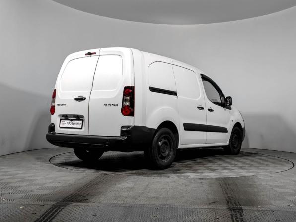 Peugeot Partner II Рестайлинг 2 с пробегом 2017 года, цена 1 550 000 рублей, 57717 км, фургон, Автокод Объявления