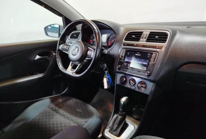 Volkswagen Polo V Рестайлинг с пробегом 2019 года, цена 1 580 000 рублей, 45653 км, седан, Автокод Объявления