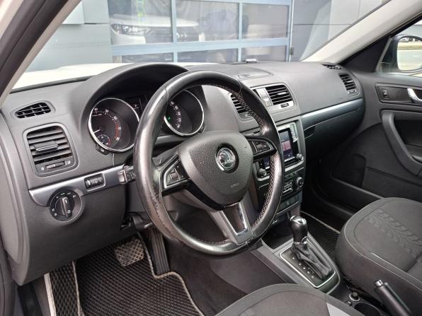 Skoda Yeti I Рестайлинг с пробегом 2014 года, цена 1 200 000 рублей, 169049 км, внедорожник, Автокод Объявления