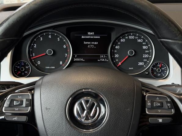 Volkswagen Touareg II с пробегом 2012 года, цена 1 600 000 рублей, 243008 км, внедорожник, Автокод Объявления