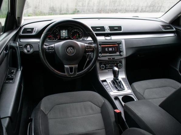 Volkswagen Passat B7 с пробегом 2011 года, цена 1 010 000 рублей, 291635 км, седан, Автокод Объявления