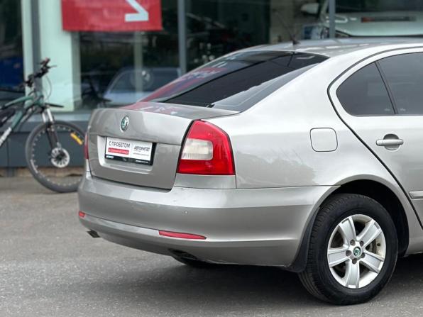 Skoda Octavia II (A5) Рестайлинг с пробегом 2013 года, цена 739 000 рублей, 235124 км, лифтбек, Автокод Объявления