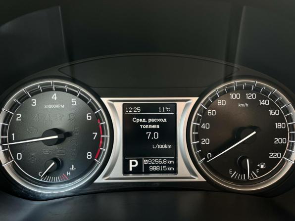 Suzuki Vitara II Рестайлинг с пробегом 2019 года, цена 1 733 490 рублей, 93000 км, внедорожник, Автокод Объявления